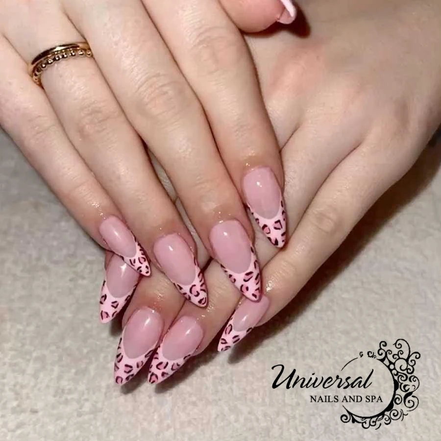Universal Nails And Spa